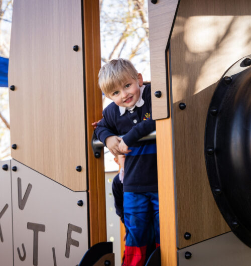 Photograph by Paul Jeffers
Brighton Grammar School
09 Jul 2025

p. 0423 963 603
e. pauljeffers@me.com